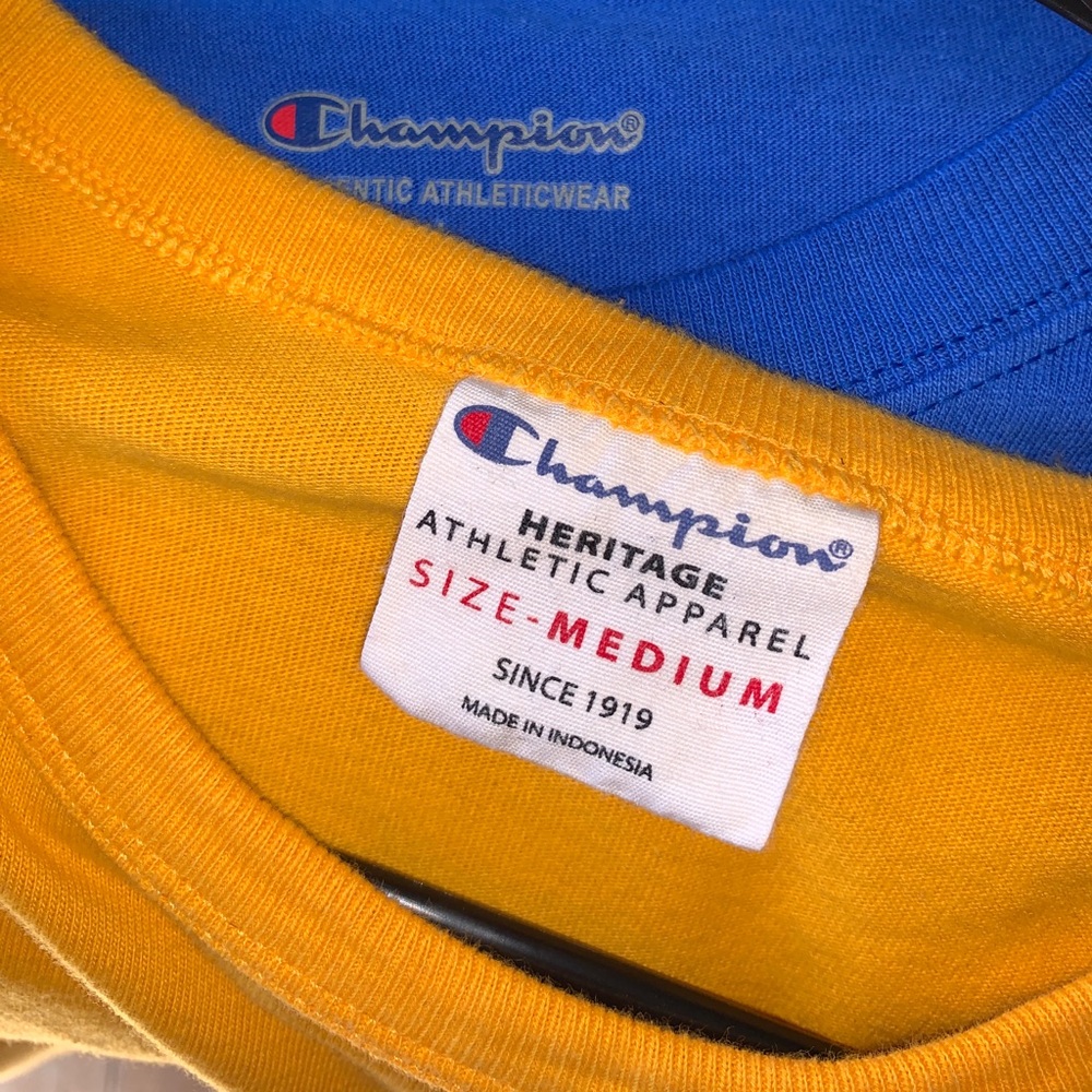 Champions T-shirt